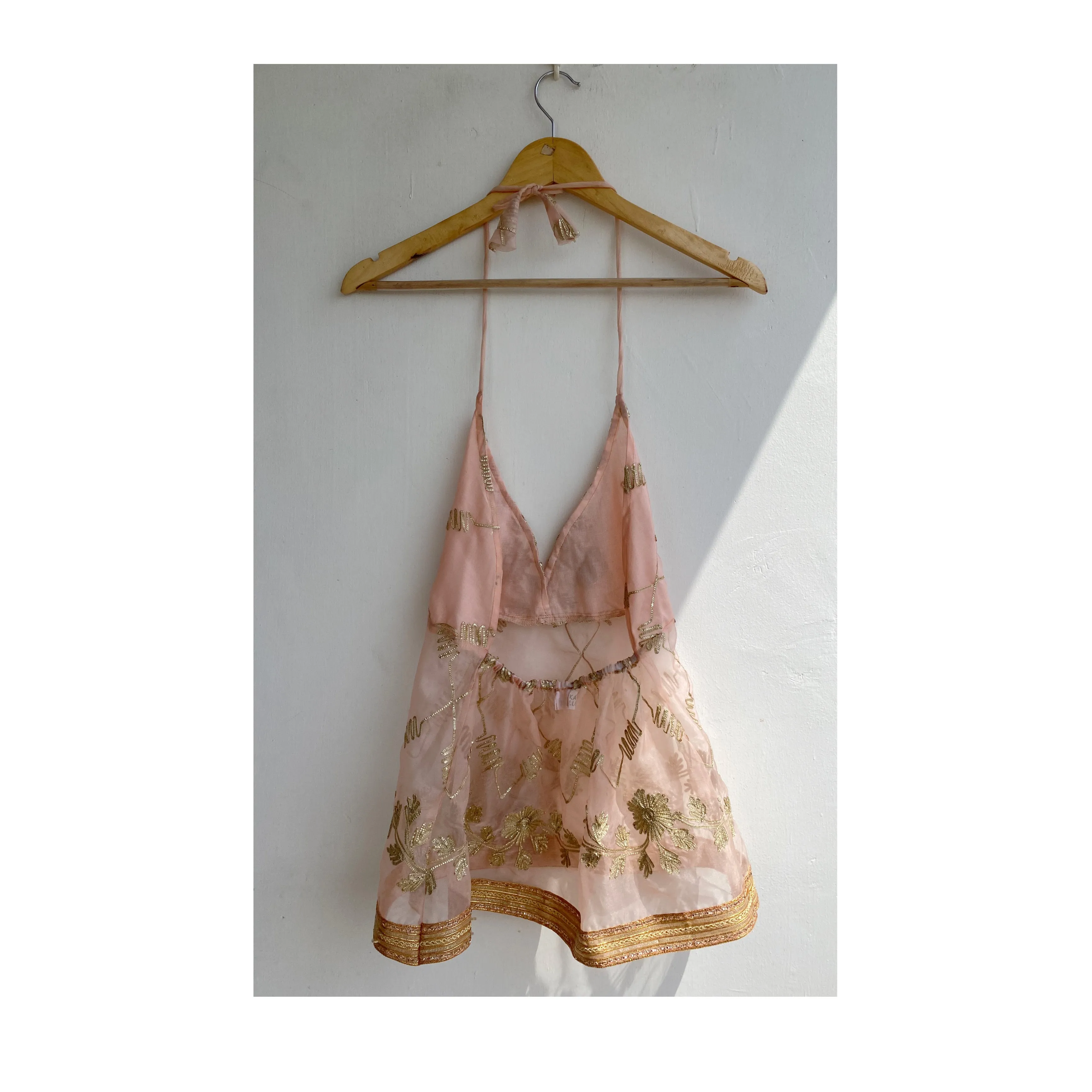 Salmon gota patti top